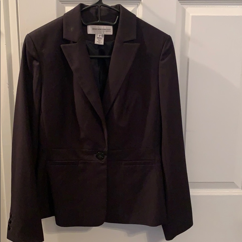 JNYFlattering Chocolate Pinstripe Blazer - Size 4